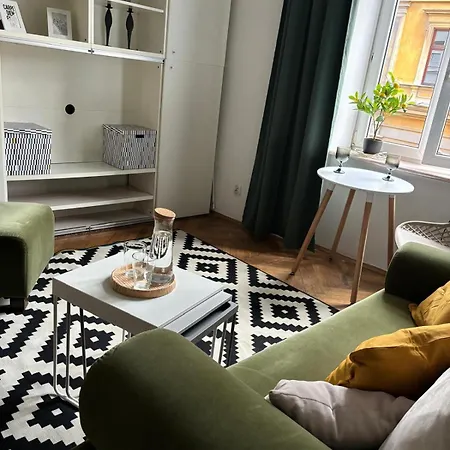 شقة Krakow Central Green Apartments *