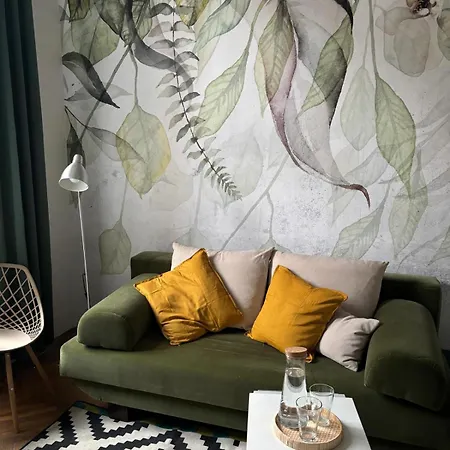 Krakow Central Green Apartments Краков
